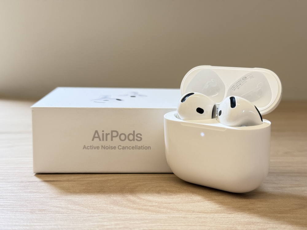 AirPods 4。（圖／中央社）