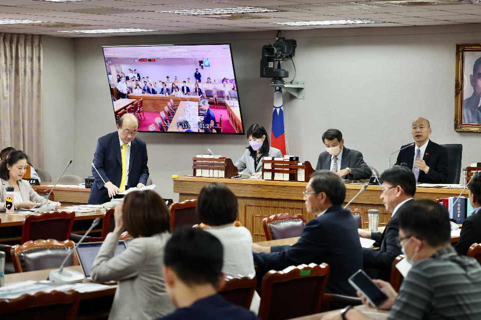 解除赴中禁團令協商破局 韓國瑜裁示交院會處理