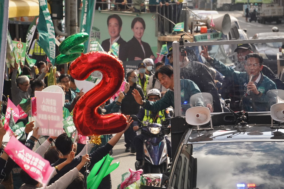 台南市第5選區 民進黨林俊憲自行宣布當選