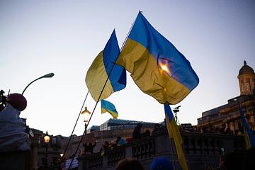 避免遭俄軍圍困！烏克蘭宣布從烏東「阿夫迪夫卡」撤軍