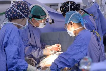 護理師爆「麻醉偷拍患者」 白虎、入珠、隆乳全受害...台北慈濟：非事實